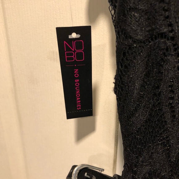 Dress - Picture 4 of 4